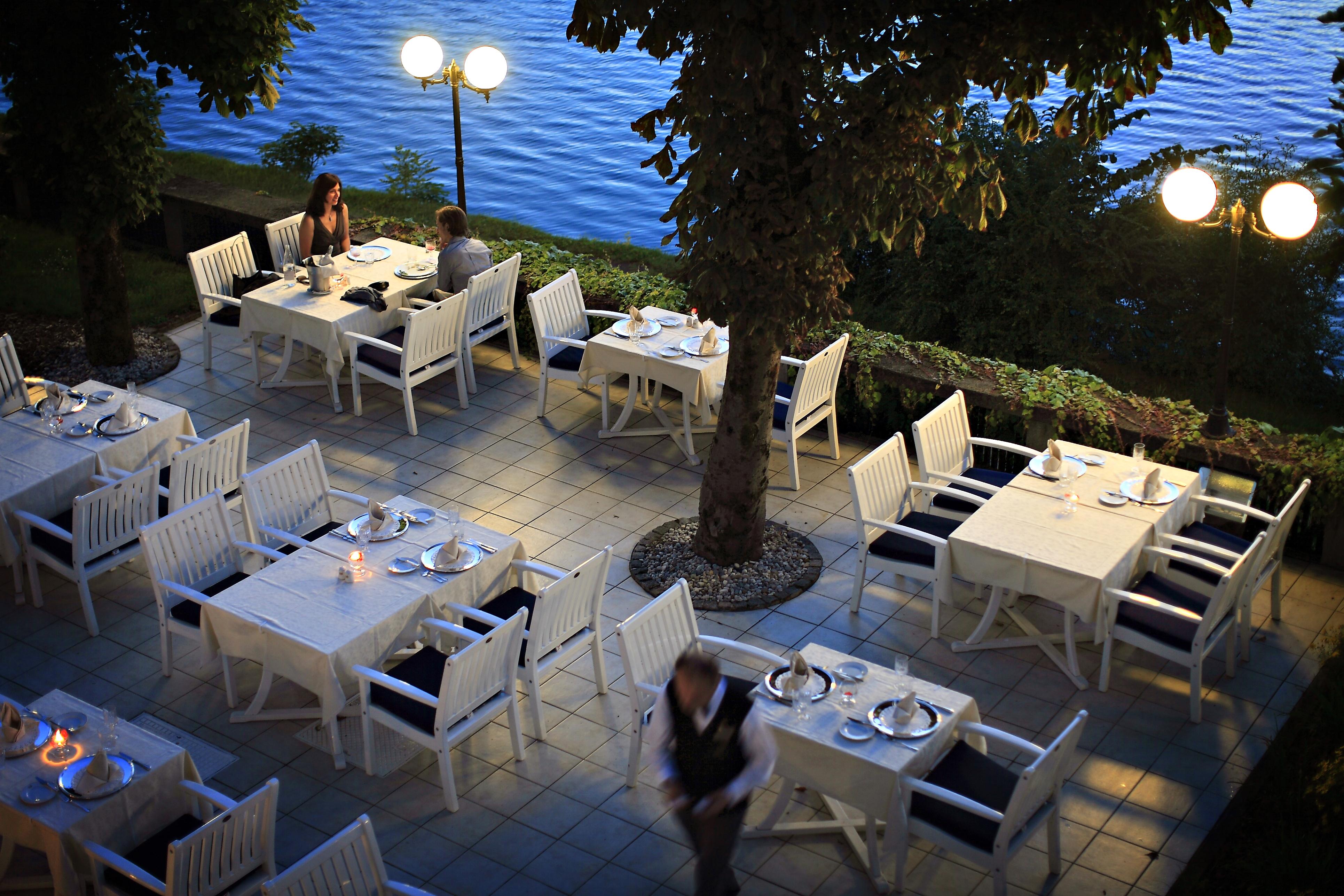 Grand Hotel Toplice - Small Luxury Hotels Of The World Bled Restoran gambar The restaurant at the Hotel des Alpes