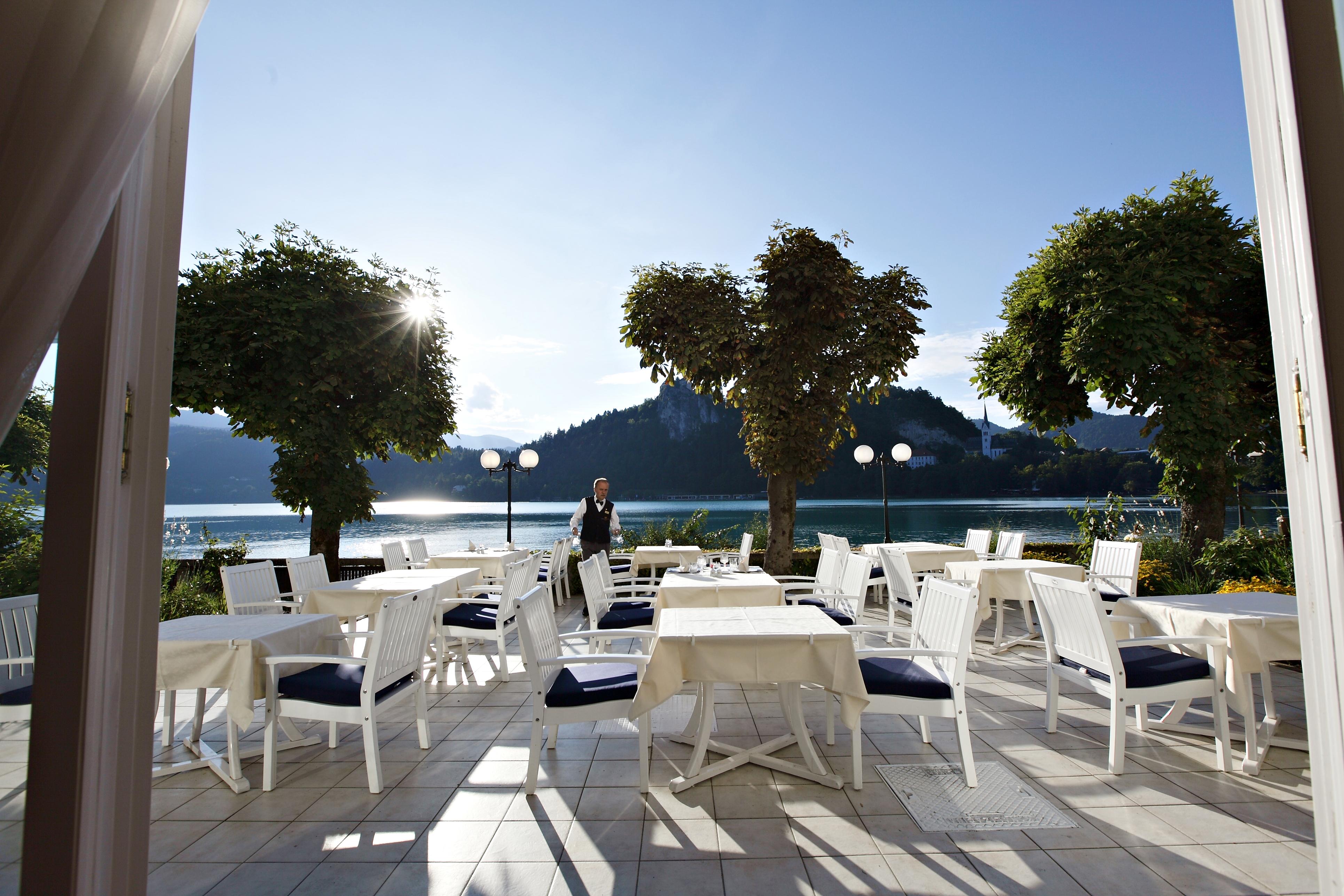Grand Hotel Toplice - Small Luxury Hotels Of The World Bled Restoran gambar The restaurant at the hotel